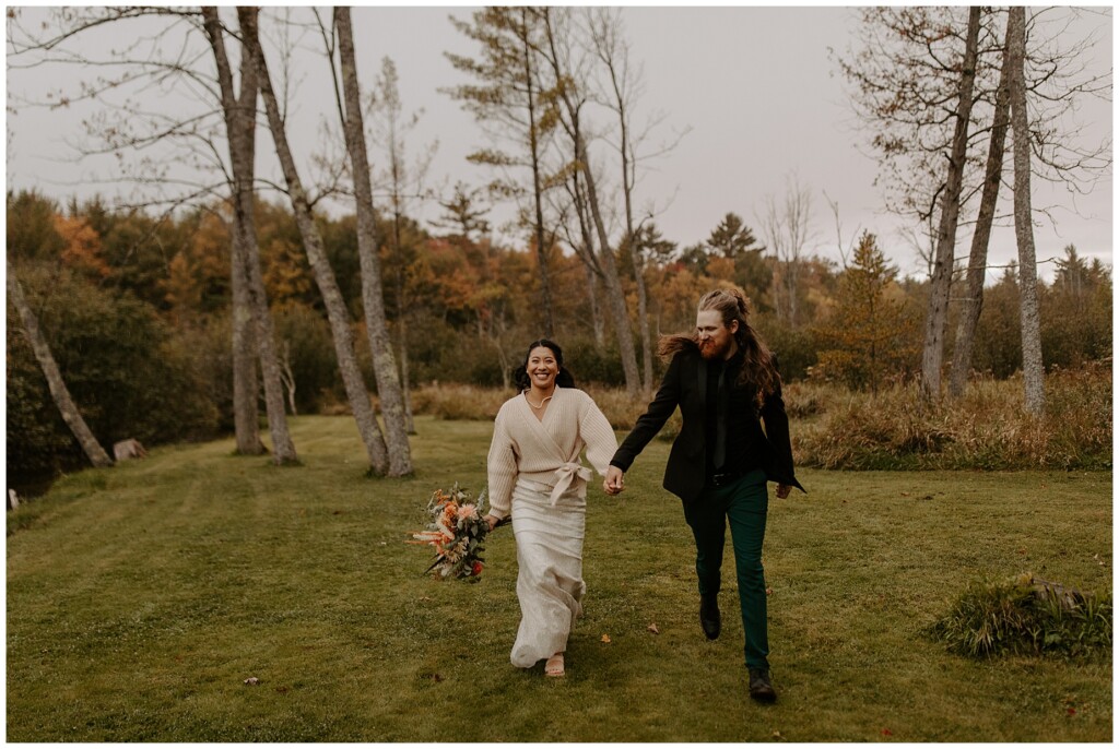 7 Perfect Locations for an Intimate Traverse City Wedding