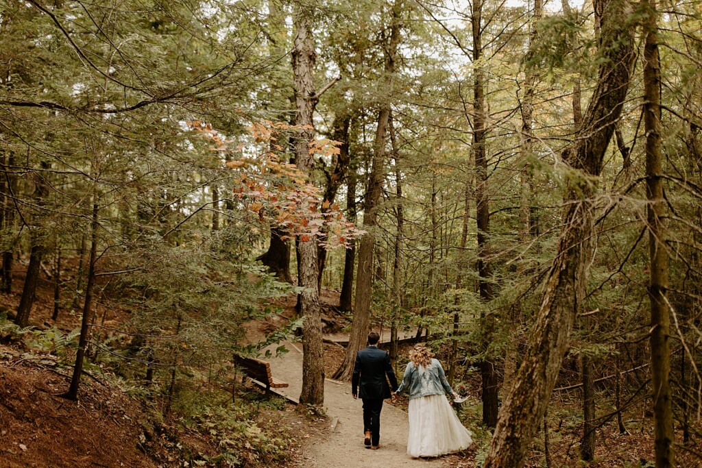 Fall Pictured Rocks Elopement Wedding