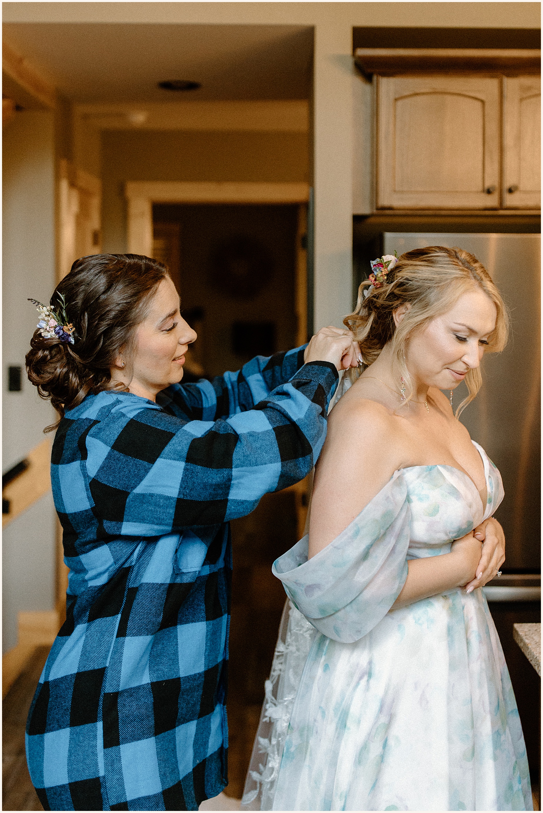 Intimate Fall Wedding in Marquette Michigan