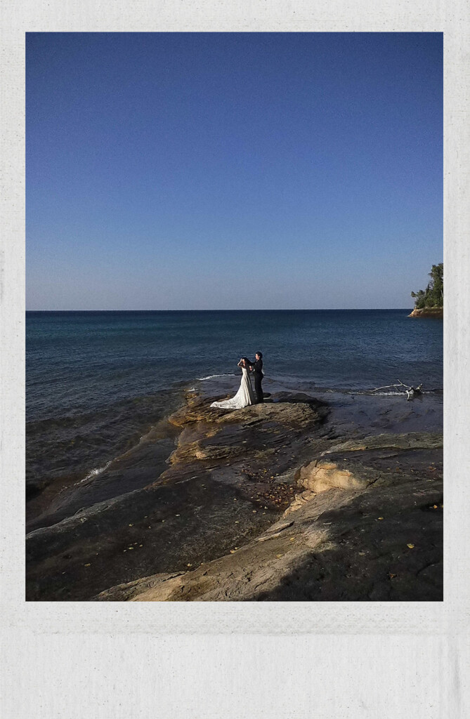 Pictured Rocks Elopement